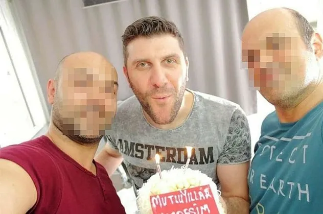 Bahçelievler'de korkunç olay! Lüks rezidansta kiralık ev bakmaya gelen Soner Elveren başına cam düşmesi sonucu öldü