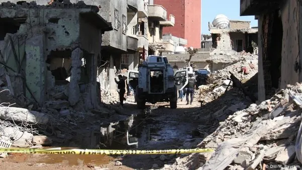 hdpnin-kapatilmasina-karsi-cikan-millet-ittifaki-bebek-ve-ogretmen-katili-pkkyi-gormuyor-1616015564232.jpg HDP'nin kapatılmasına karşı çıkan Millet İttifakı, bebek ve öğretmen katili PKK'yı görmüyor-4