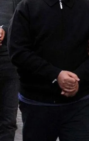 Son dakika: Balıkesir merkezli operasyonlarda 23 FETÖ şüphelisi yakalandı