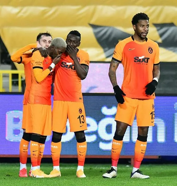henry-onyekuru-boyle-istedi-gaziantep-fk-1-2-galatasaray-mac-sonu-ozet-1611943810267.jpeg