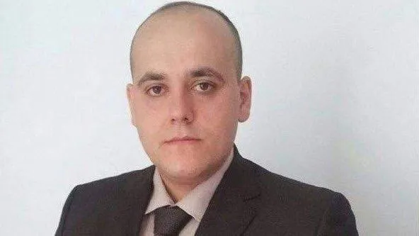 tugva-kumpascisi-ramazan-aydogdunun-tutukluluk-hali-devam-edecek-etki-ajani-metin-cihan-da-sanik-1647625263212.jpeg TÜGVA kumpasçısı Ramazan Aydoğdu’nun tutukluluk hali devam edecek: Etki ajanı Metin Cihan da sanık-6