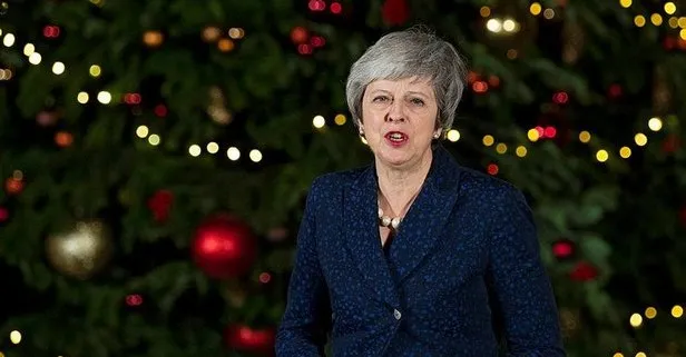 Son dakika: İngiltere’de Theresa May güvenoyu aldı