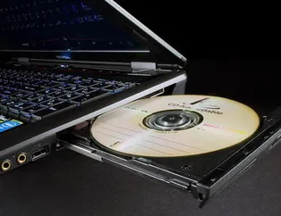 İngiliz mühendis CD'lerden öyle bir şey yaptı ki... Artık çöpe atmak yok!