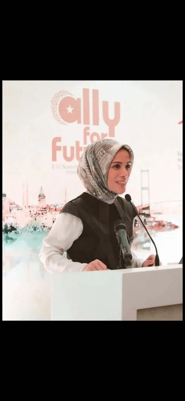 esra-albayraktan-somurgecilik-uyarisi-bati-merkezli-duzen-gazzede-coktu-1777494745706.jpeg Esra Albayrak'tan "Sömürgecilik" uyarısı! | Batı merkezli düzen Gazze'de çöktü-9