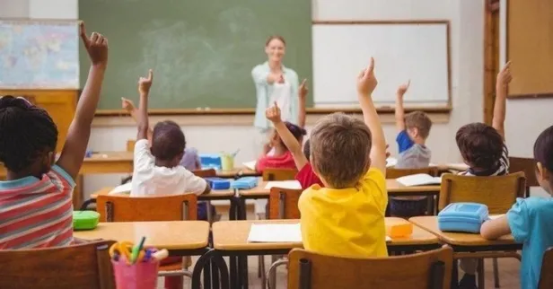 ara-tatil-ne-zaman-2022-okullar-ne-zaman-tatil-olacak-meb-nisan-ikinci-tatil-tarihi-1645500784643.jpg Ara tatil ne zaman? 2022 Okullar ne zaman tatil olacak? MEB Nisan ikinci tatil tarihi-3