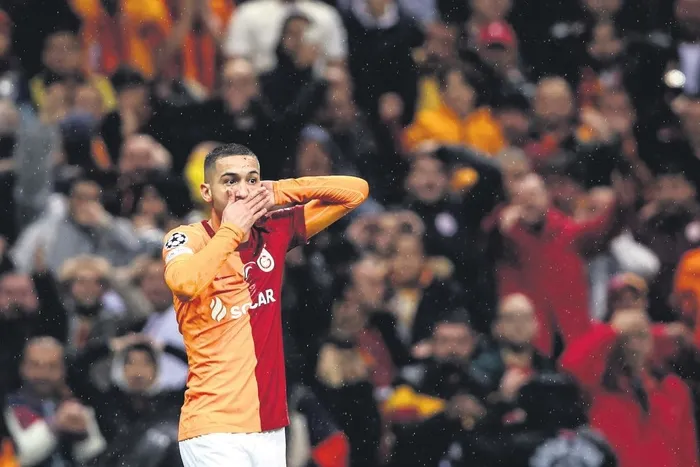 aslanda-2-yildiz-zamana-karsi-davinson-ile-ziyech-yine-antrenmana-katilamadi-1703283001737.jpeg Aslan'da 2 yıldız zamana karşı! Davinson ile Ziyech yine antrenmana katılamadı-2