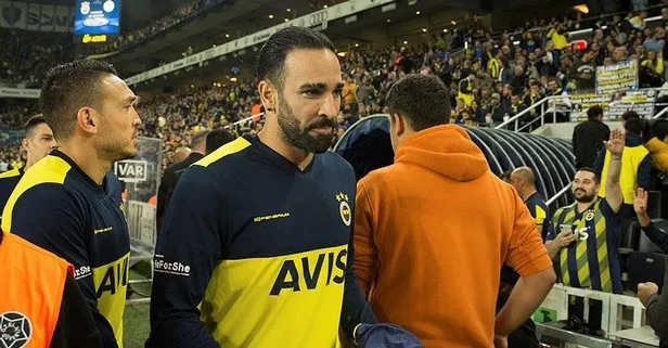 Fenerbahçe'de şok! Adil Rami sakatlandı...