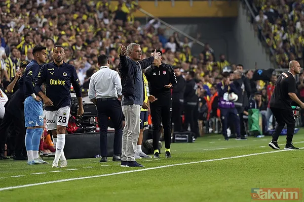 Nefeslerin tutulduğu an! Fenerbahçe - Galatasaray derbisinden ekrana yansımayanlar... - 20