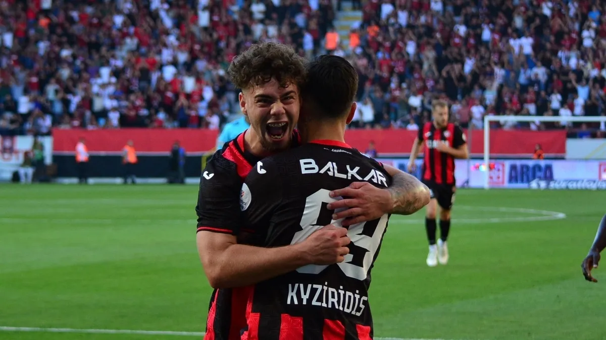 Çorum FK, Eyüpspor'u 3-0 yenerek Süper Lig'deki ilk galibiyetini aldı
