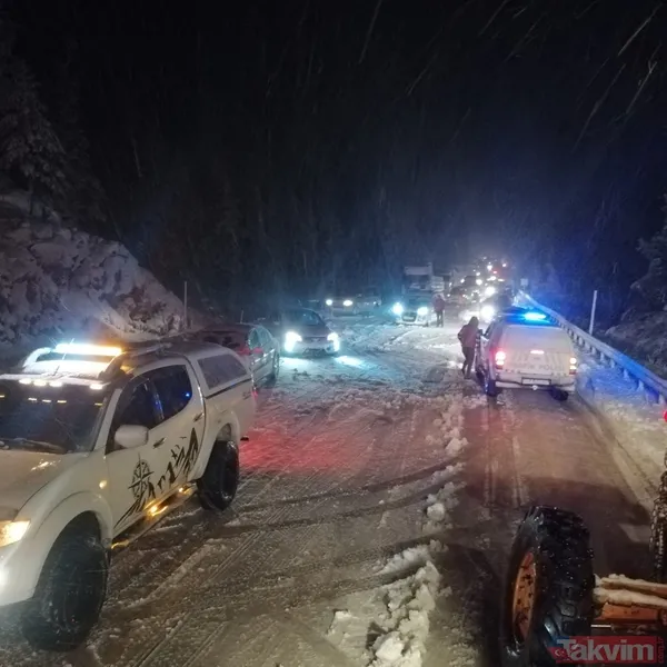 Antalya'ya da kar düştü! 10-15 santimetre kalınlığa ulaştı - 1