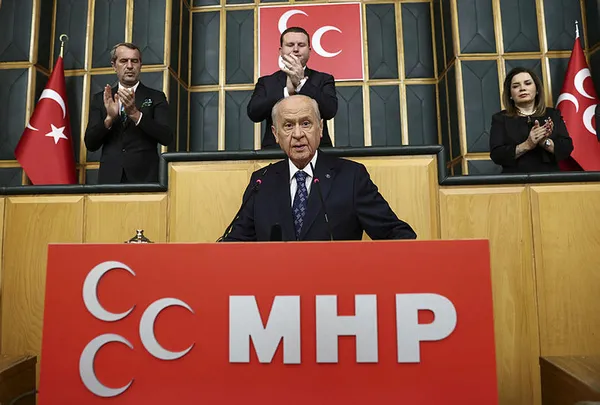 mhp-lideri-devlet-bahceliden-chp-lideri-kemal-kilicdarogluna-adaylik-sorusu-mertsen-cik-soyle-adamsan-acikla-1654593492207.jpg MHP lideri Devlet Bahçeli'den CHP lideri Kemal Kılıçdaroğlu'na adaylık sorusu: Mertsen çık söyle adamsan açıkla!-5