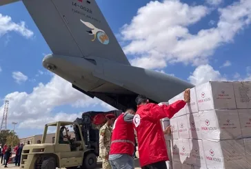 Türkiye’nin yardım eli Libya’ya ulaştı! Ekipler sahra hastanesi kurarak çalışmalarına başladı