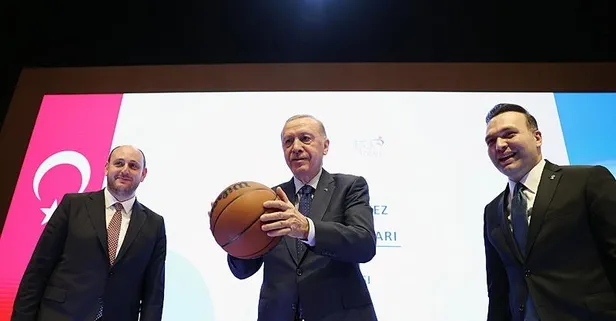 Başkan Erdoğan'a AK Parti Gençlik Kolları'ndan erken gelen doğum günü hediyesi!