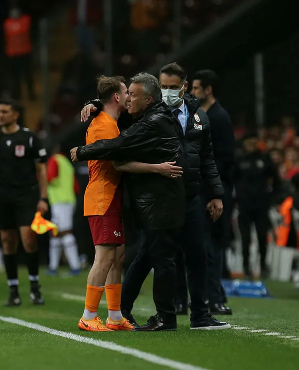 son-dakika-galatasaray-haberleri-galatasarayli-taraftarlara-kotu-haber-kerem-akturkoglunda-kasik-adalesinde-zo-1649089832644.jpg Son dakika Galatasaray haberleri.... Galatasaraylı taraftarlara kötü haber! Kerem Aktürkoğlu'nda kasık adalesinde zorlanma ve kanama tespit edildi-2