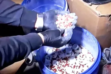 Tonlarca zehir ele geçirildi 16 şüpheli yakalandı