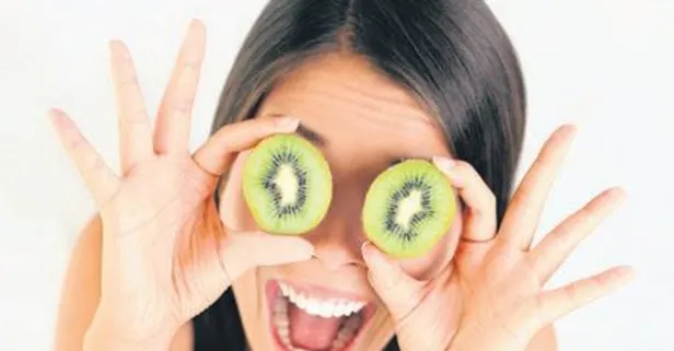 Uzmanlar göz sağlığını destekleyen besinleri sıraladı!