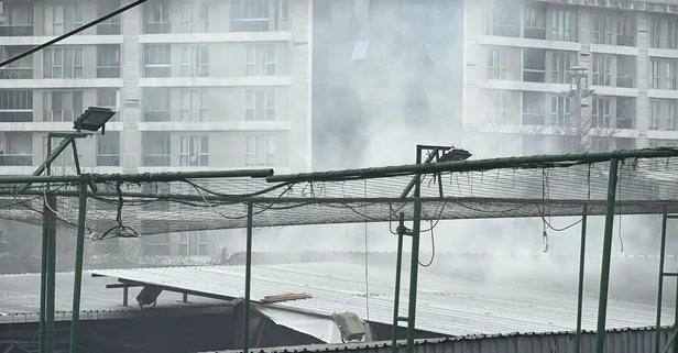 Kağıthane’de orman ürünlerinin deposunda yangın! 4 işçi zehirlendi