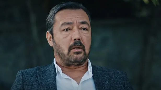 yamanin-tepesinin-tasi-atti-raconunu-kesecek-edho-193-bolum-fragmani-carsi-pazar-karisti-ilyas-hedefte-1620016495685.jpg Yaman'ın tepesinin tası attı raconu kesecek! EDHO 193. bölüm fragmanı: Çarşı pazar karıştı İlyas hedefte!-6
