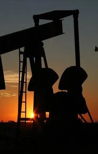 Avrupa'nın "tavan fiyat" kumarı! Uzmanlar Rus petrolü için uyardı