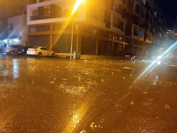 19-eylul-2021-istanbul-hava-durumu-pazar-gunu-hava-nasil-olacak-pazar-gunu-hava-1631983815455.jpg Meteoroloji son dakika: Pazar günü İstanbul'da yağmur dolu yağacak mı? 19 Eylül 2021 İstanbul hava durumu: Pazar günü hava nasıl olacak?-5