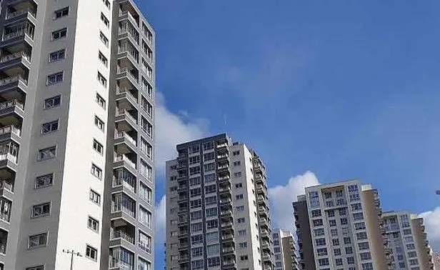 120 ay vadeyle yari fiyatina satilik evler ziraat bankasi ve denizbank konut satis ilanlari konut fiyatlarinda damping takvim