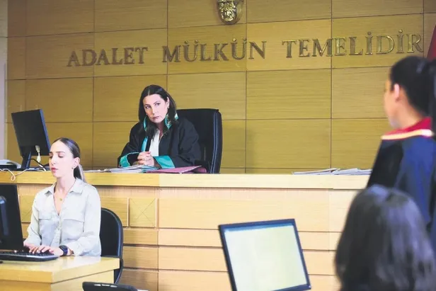 atvnin-yeni-dizisi-bir-kucuk-gun-isigi-izleyiciyle-bulusuyor-saklambac-haberleri-1662322474646.jpeg ATV'nin yeni dizisi ‘Bir Küçük Gün Işığı' izleyiciyle buluşuyor | Saklambaç haberleri-4