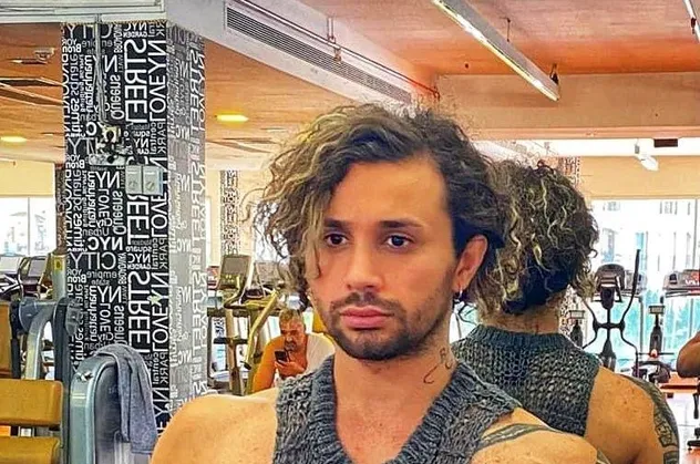 Mehmet Kalyone'ye anlamlı ödül