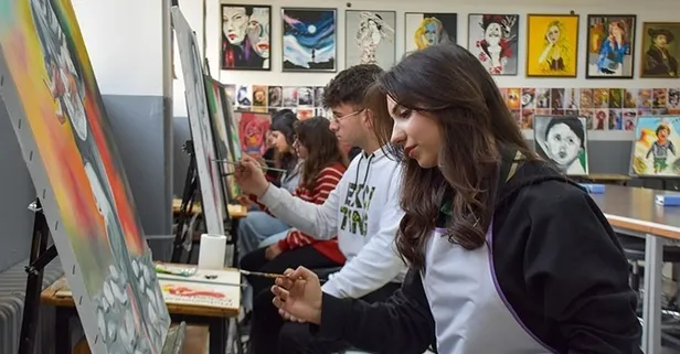 Laiklik müfredattan çıkarıldı iddialarının asılsız olduğu ortaya çıktı