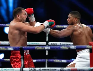 Nefes kesen maçta kazanan Anthony Joshua oldu! Kubrat Pulev 9'uncu rauntta nakavt oldu