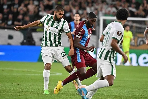 son-dakika-trabzonsporda-djaniny-ve-yusuf-yazici-soku-1662902567108.jpeg