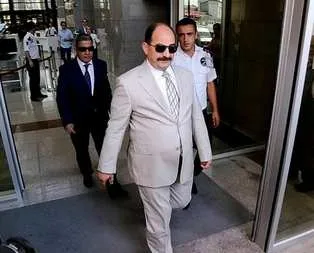 Zekeriya Öz’ün geliri şoke etti