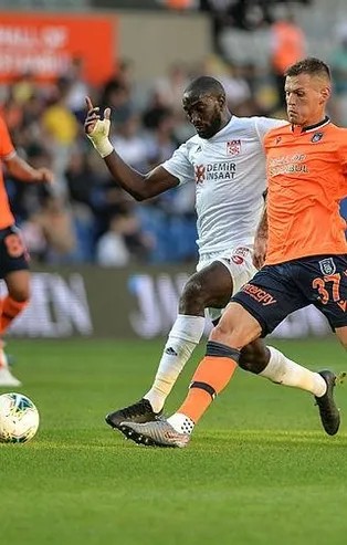 Başakşehir Sivasspor'u yine yenemedi! 7 maç...