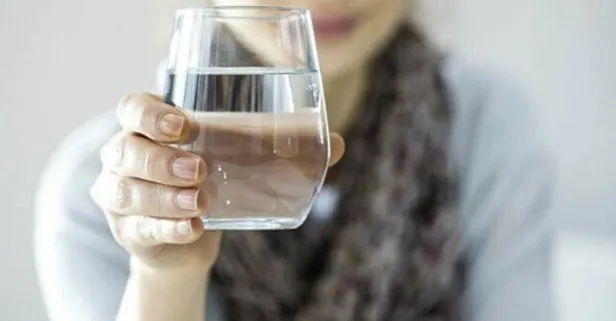 Su diyeti nedir? Su diyeti nasıl yapılır? Zararı var mı, kaç gün sürer?