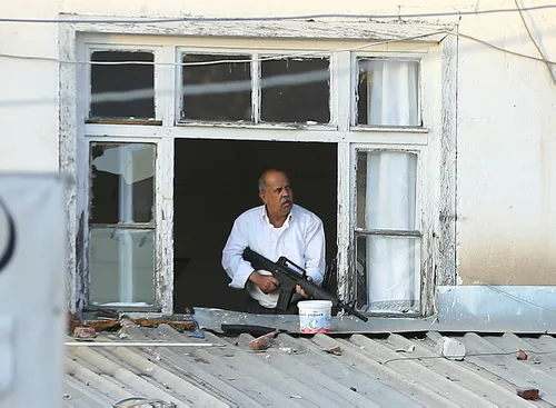 Ankara'da hareketli dakikalar! Saldırgan vuruldu-2
