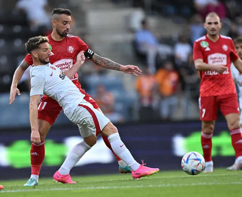 Galatasaray'a Mertens için inanılmaz teklif! Arabistan'dan çılgın rakam - 15