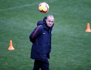 Fatih Terim Galatasaray'ın yeni 11'ini belirledi