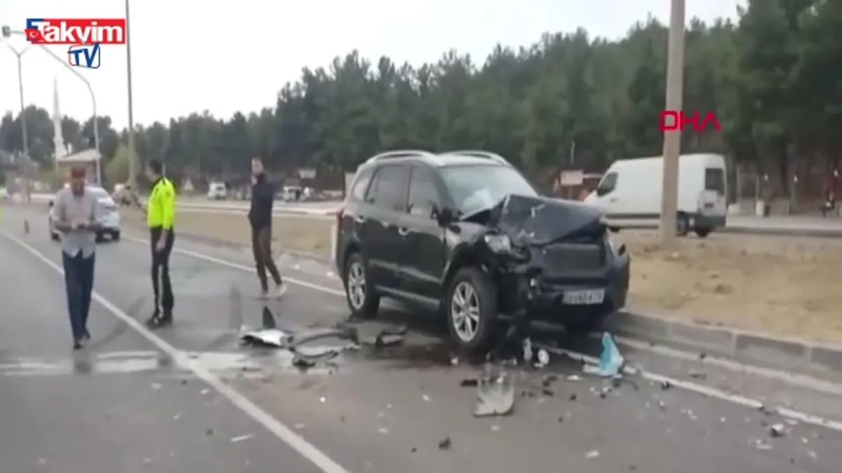 Çorum'da zincirleme kaza: 4 yaralı