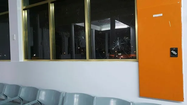 islam-dusmanlari-avustralyada-auburn-gelibolu-camisine-saldirdi-1603637222034.jpeg İslam düşmanları Avustralya'da Auburn Gelibolu Camisi'ne saldırdı-2