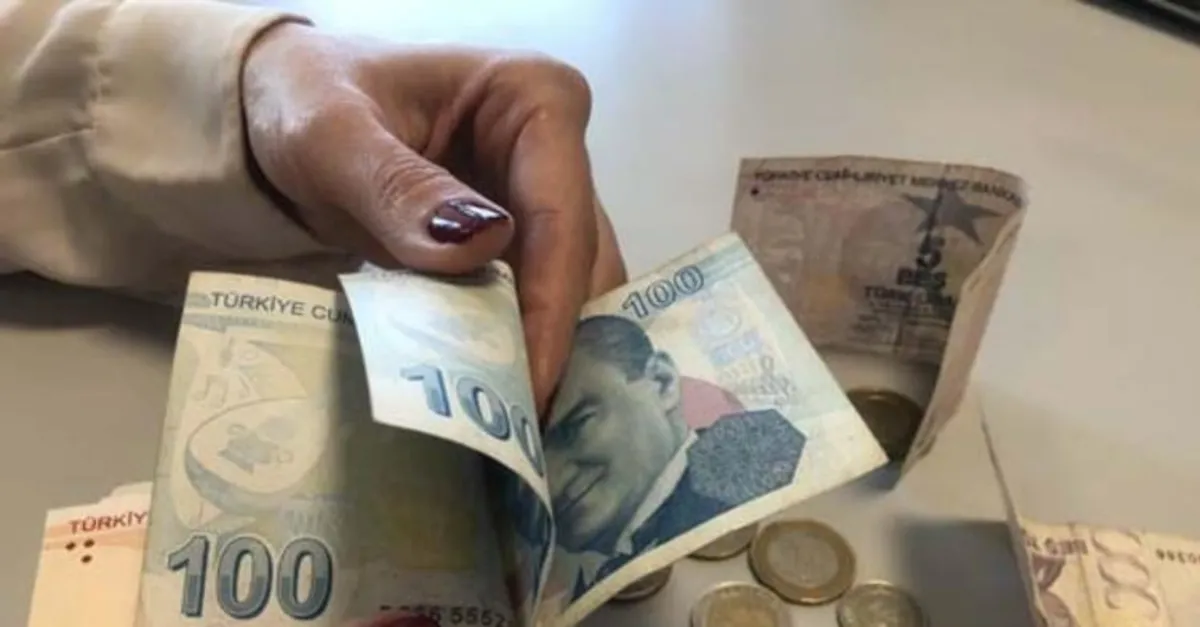 Emekli maaşları ve ikramiyeler artacak ek göstergesiz memur kalmayacak! Kamu personel rejiminde değişiklik yolda