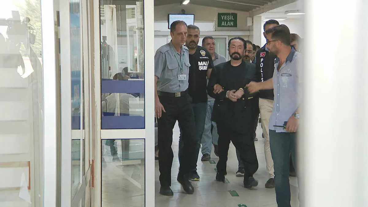 İşte Adnan Oktar'ın örgüt üyelerine ettirdiği yemin - 1