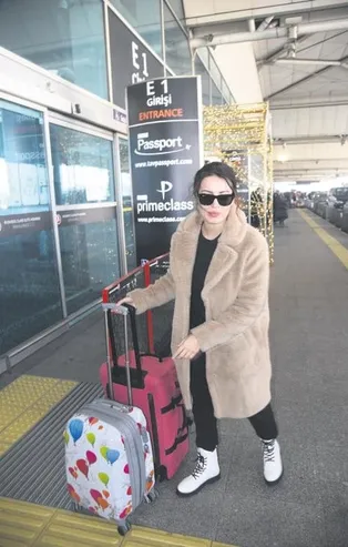 İrem Sak Berlin'e gitti