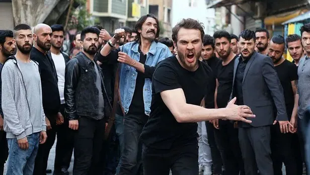 Çukur bitmedi gümbür gümbür geri geliyor Yamaç ifşa etti! Aras Bulut İynemli müjdeli haberi verdi Çukurcular havalara uçtu-4