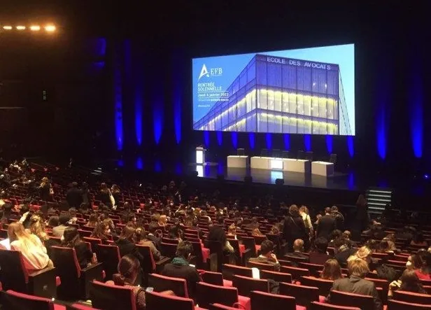 Fransa'da İslamofobi zirve yaptı! Başörtülü avukat adayına yemin töreninde skandal müdahale-3