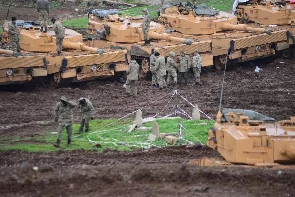 YPG paçavrası böyle indirildi!-1