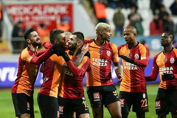 Süper Lig'in zirvesi alev alev! 2 haftada 5 kader maçı...-6