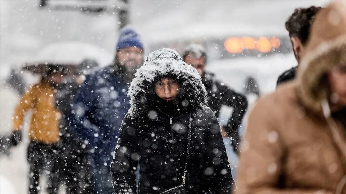 MGM 9 Ocak hava durumu haritası | Kar esareti Balkanlar’dan geliyor! İstanbul 10 derece birden...