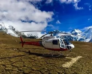 O ülkede bakanı taşıyan helikopter düştü!
