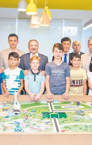 50 bin çocuğa zeka küpü