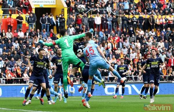 Fenerbahçe, Kayseri deplasmanında galip! (Yukatel Kayserispor 0-4 Fenerbahçe MAÇ SONUCU / ÖZET) - 23