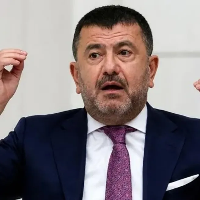 Veli Ağbaba hastaneye kaldırıldı